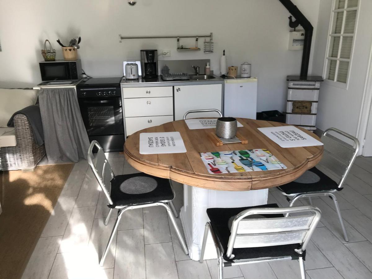 Ferienwohnung La Petite Escarpolette Arzon Exterior foto